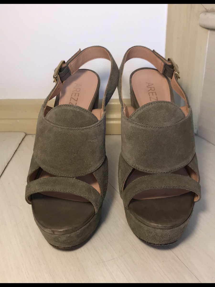 sandalia verde militar arezzo