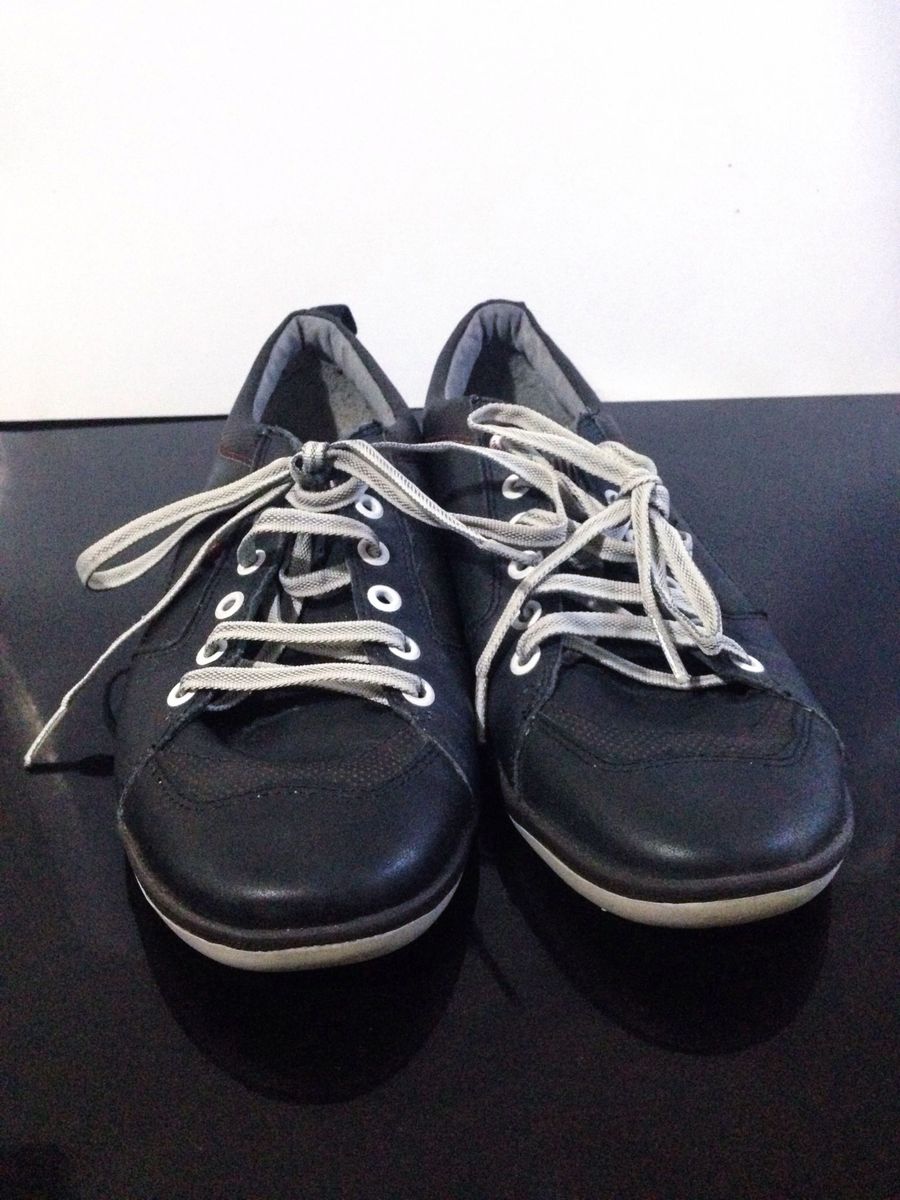 sapatenis ferracini 24h