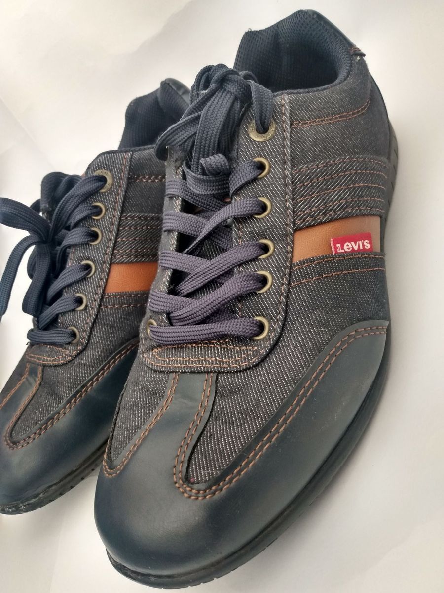 sapatênis levis