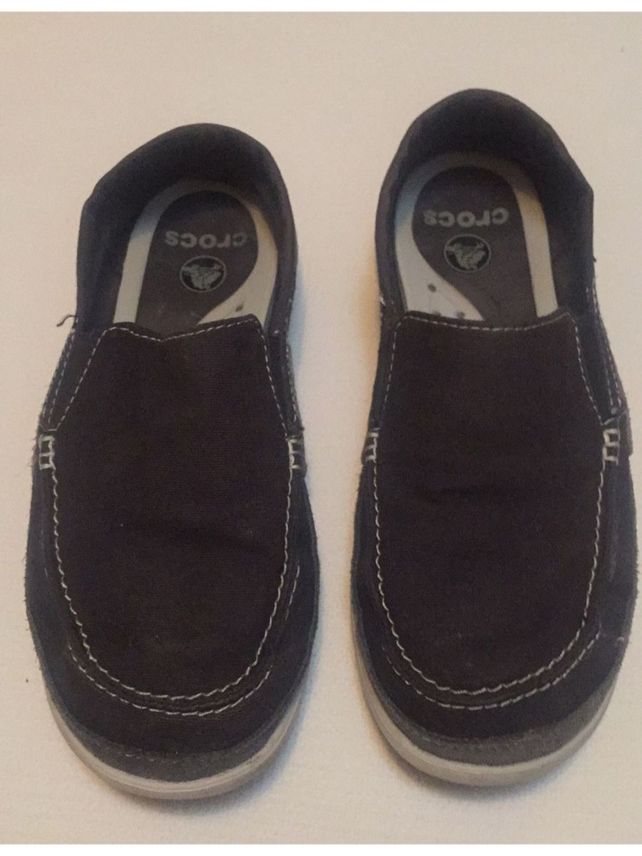 sapatenis masculino crocs