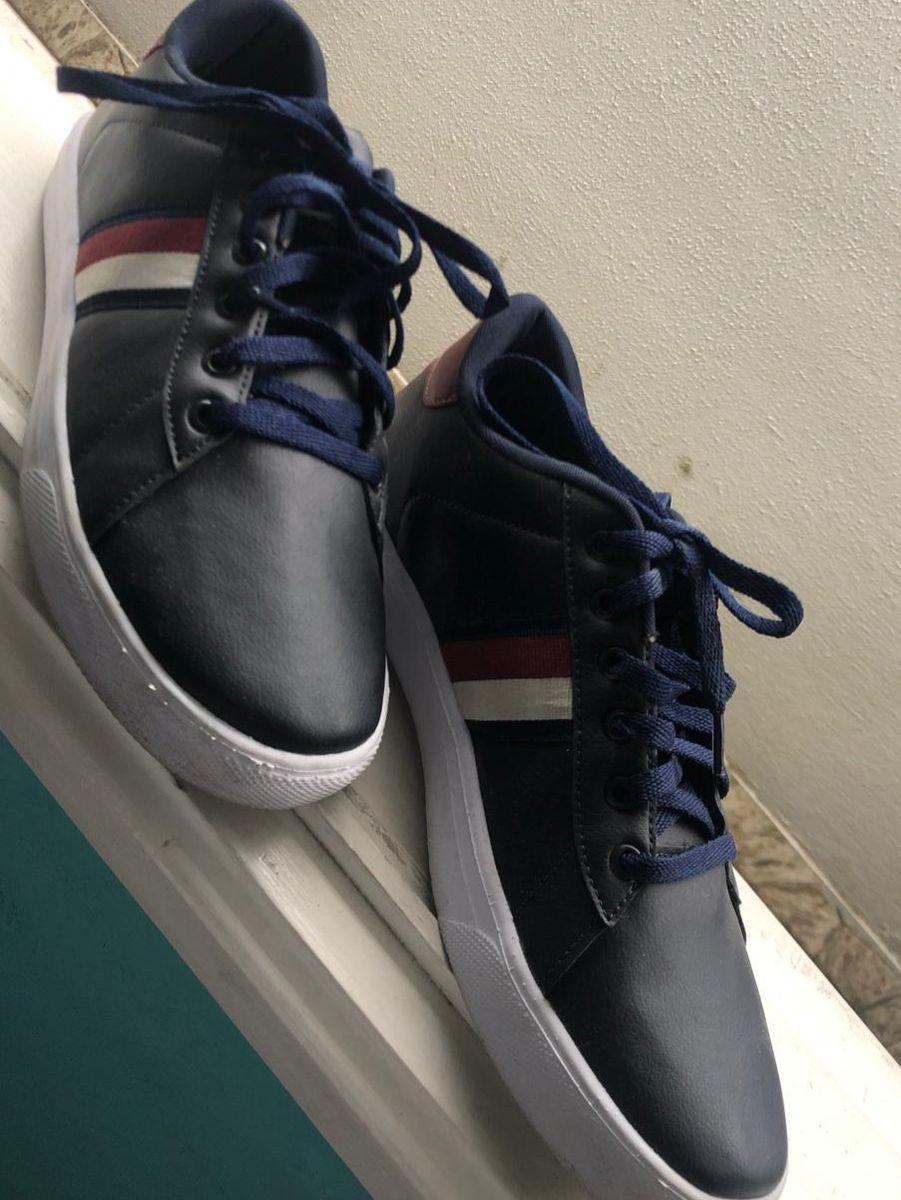 calça com sapatenis masculino