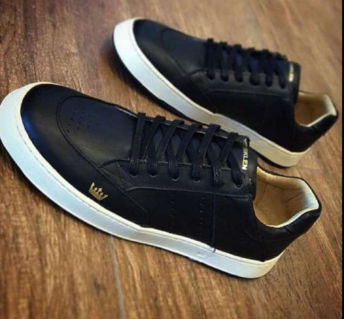 osklen preto de couro