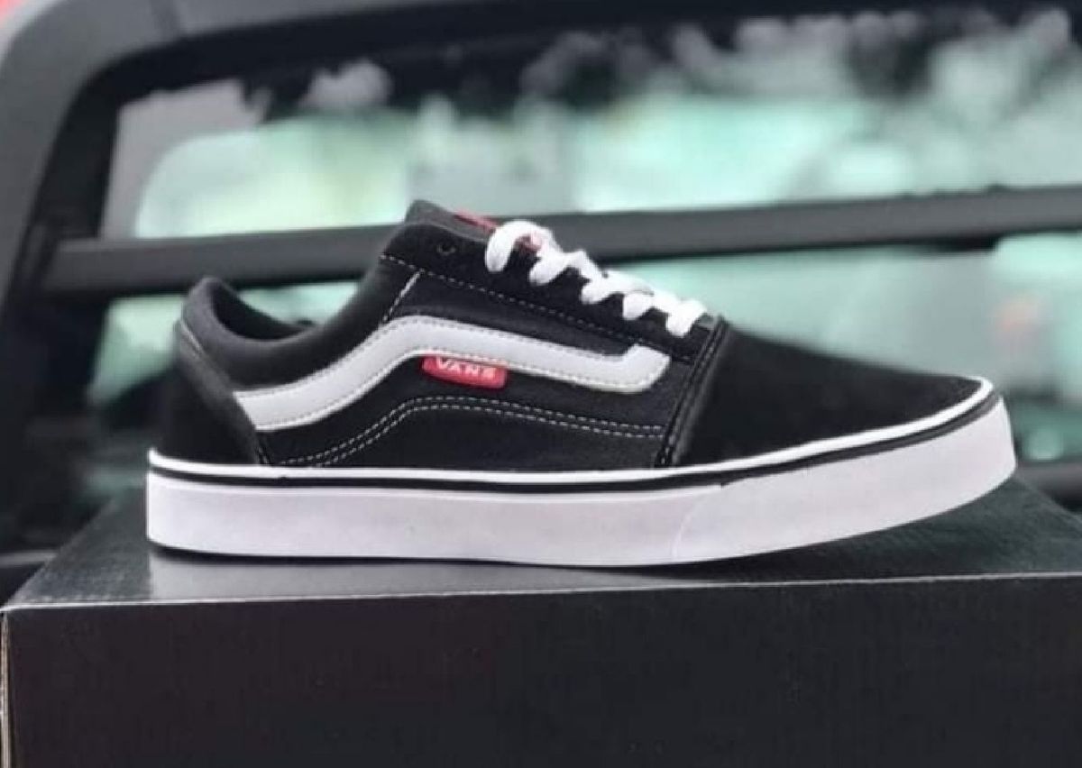 sapatenis vans preto