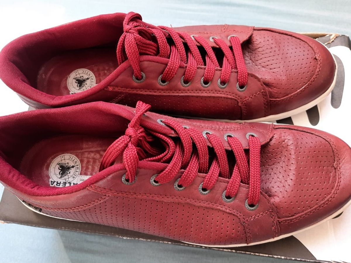 sapatenis cavalera vermelho