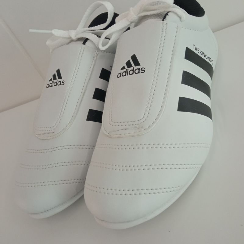 Sapatilha adidas adi store kick