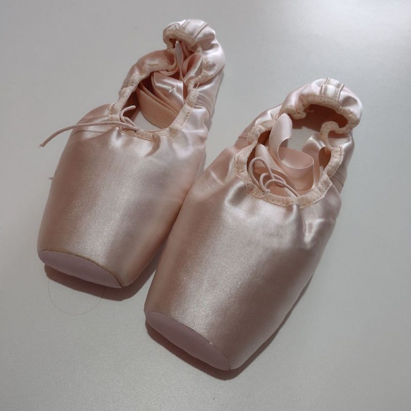 Sapatilha Ballet de Ponta Capezio Partner Estudante 183