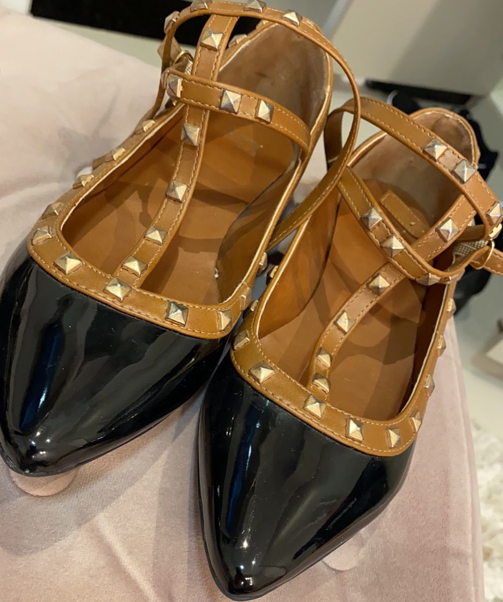 sapatilha estilo valentino