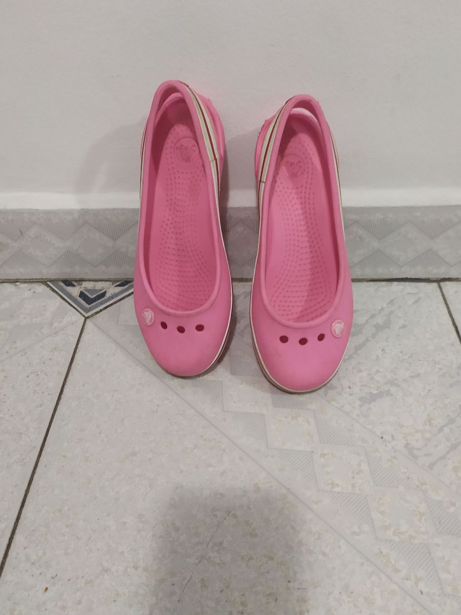 Sapatilha best sale crocs feminina