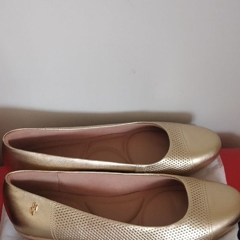 Sapatilha Dourada Marca Usaflex Dourada, Número 37, Nova