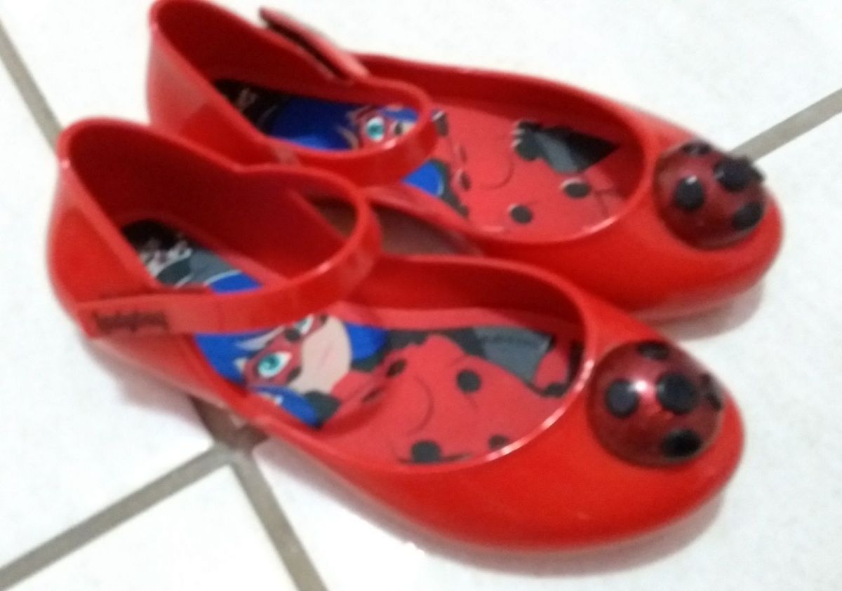 sapatilha ladybug