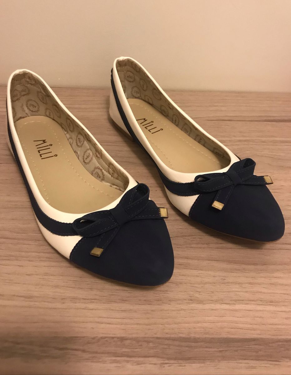 bota de couro com pelo