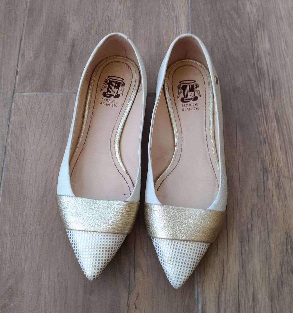 tenis branco do momento