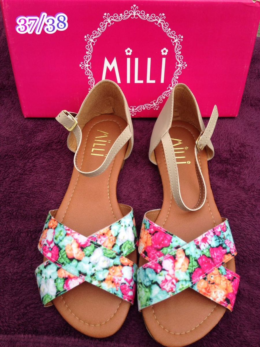 sapatilhas e rasteirinhas