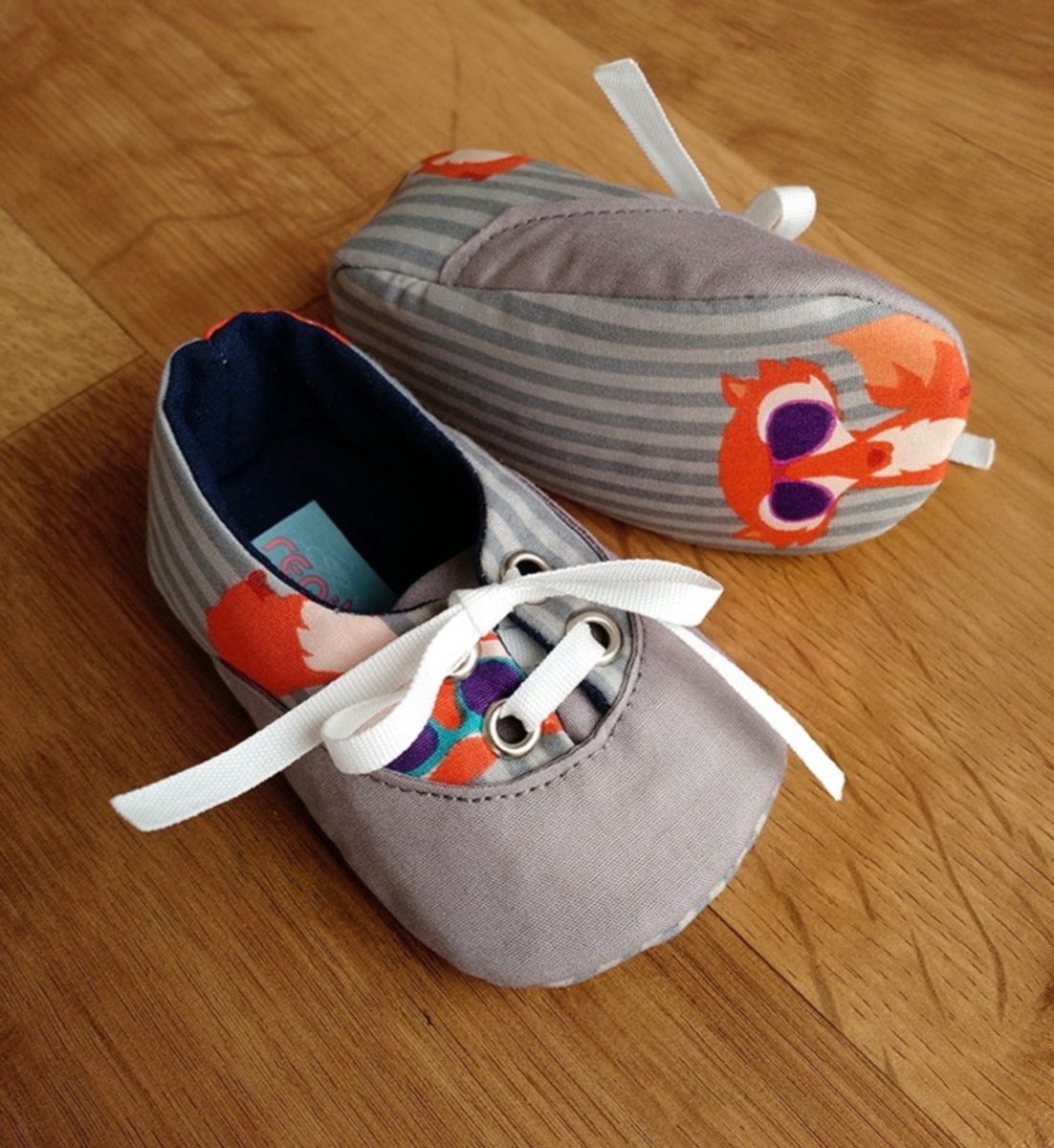 sapatinho de bebe raposa