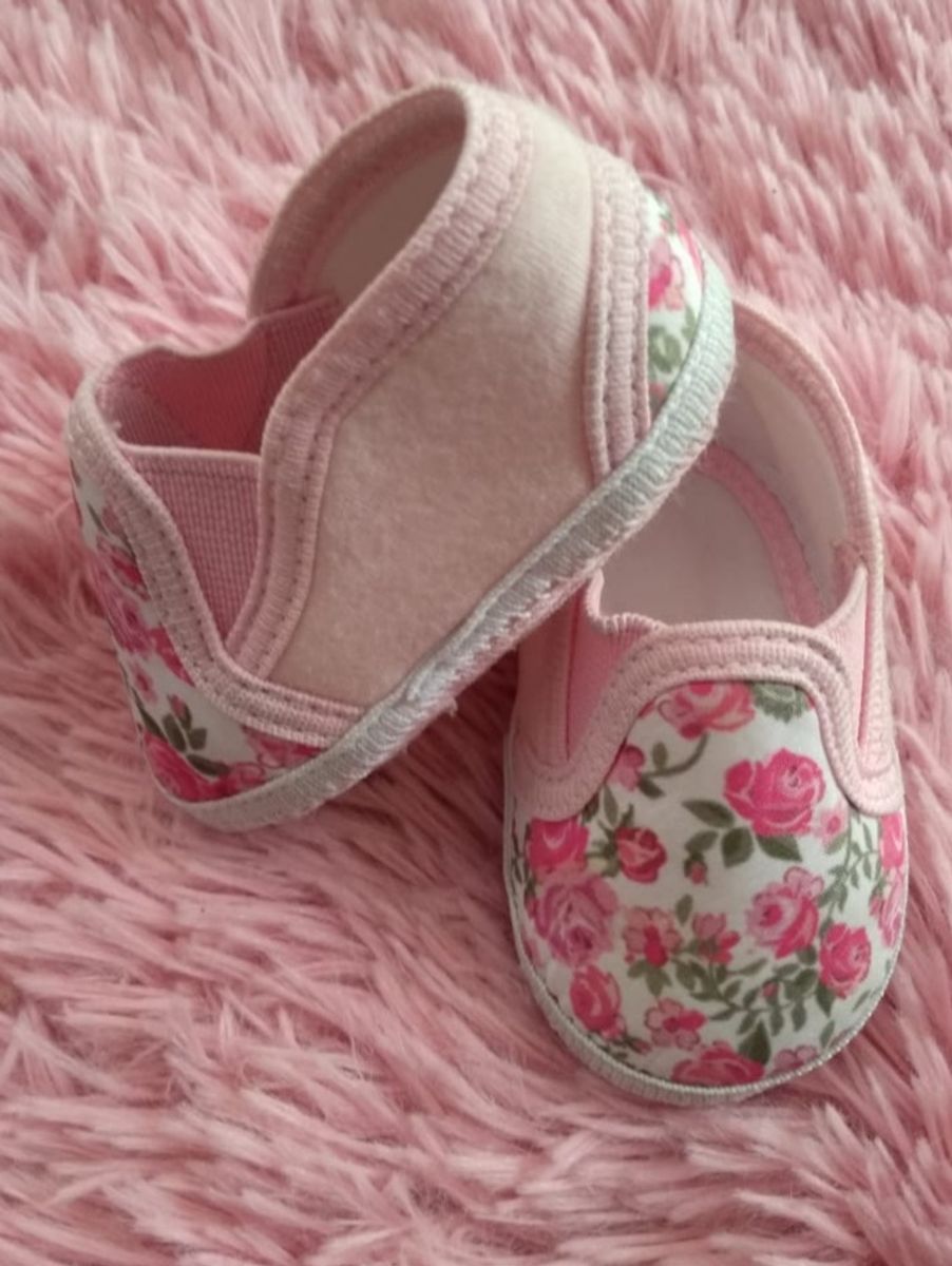 sapatinho de bebe rosa