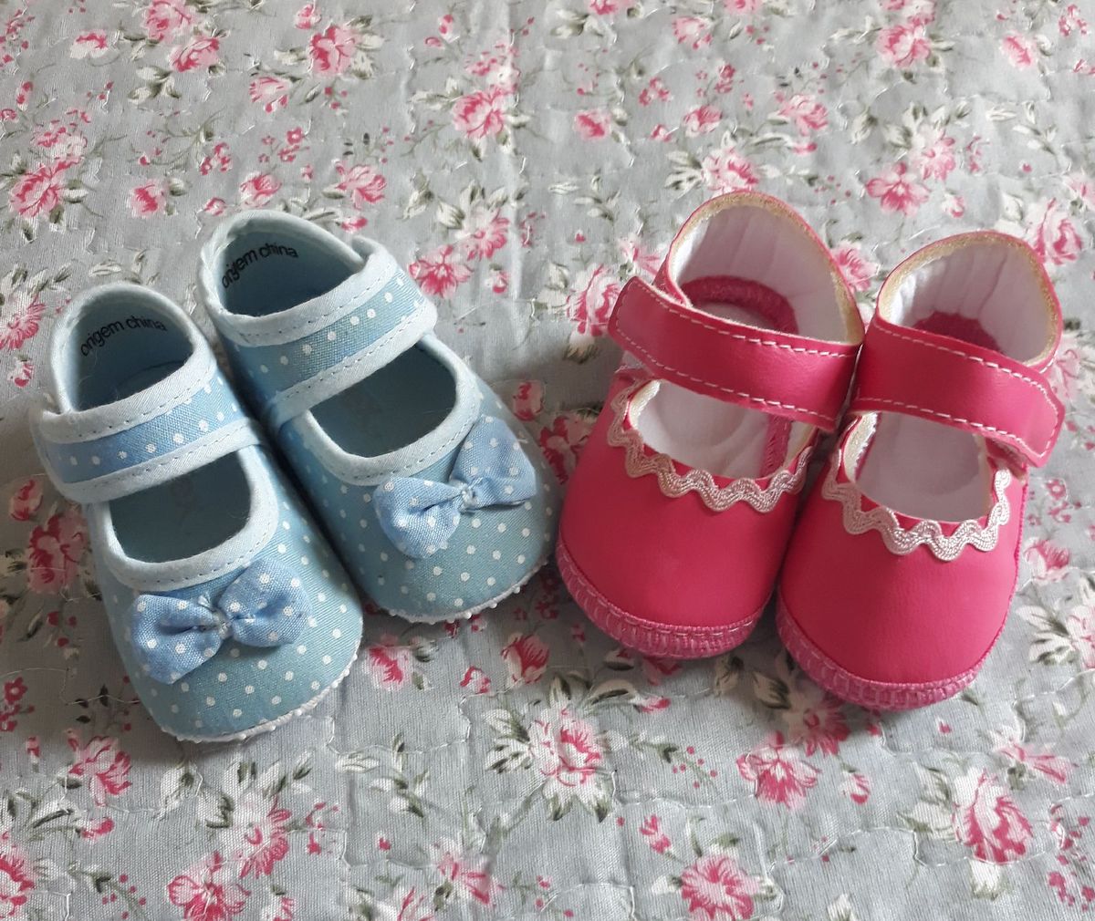 sapatinhos de bebe rosa e azul