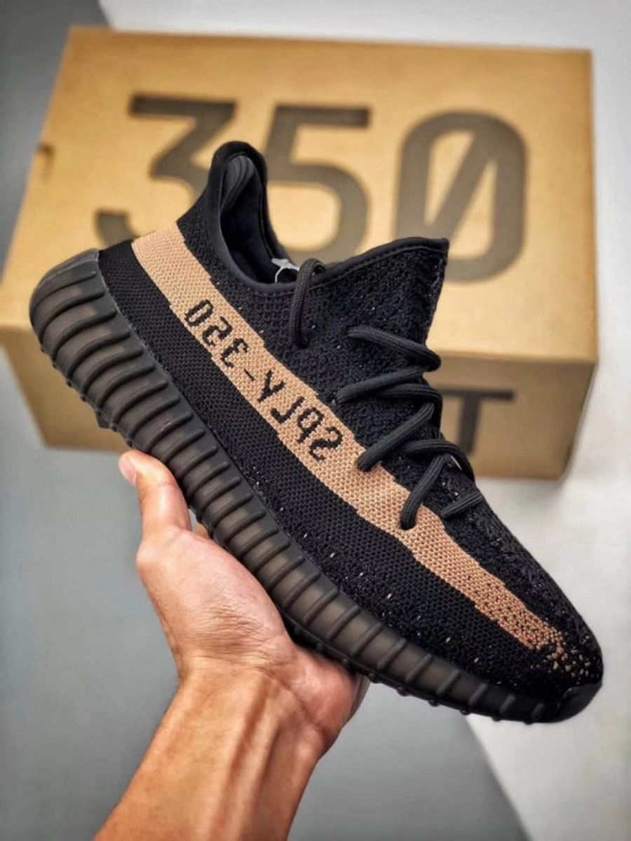 Sapatos yeezy store