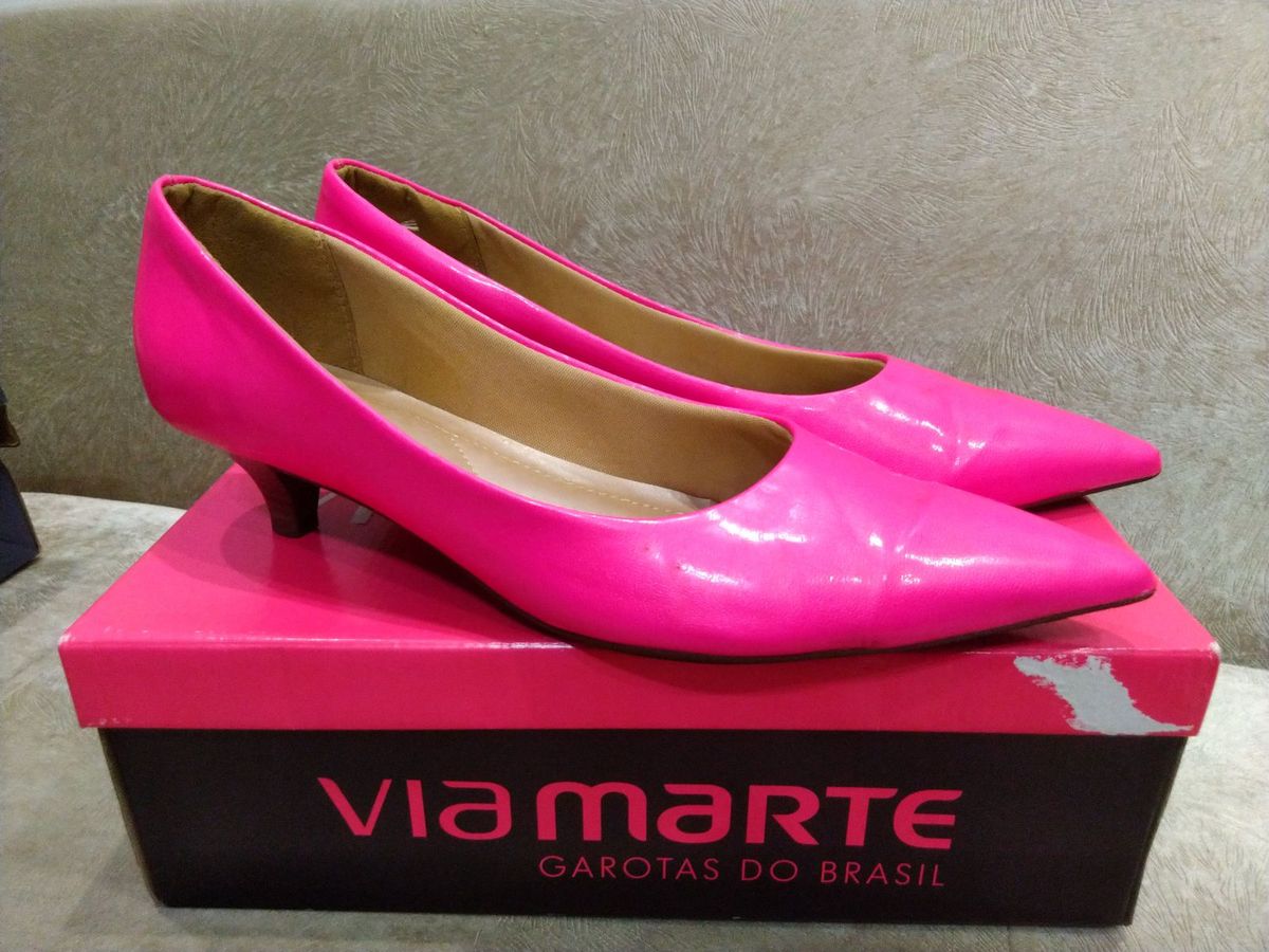 sapato rosa salto baixo