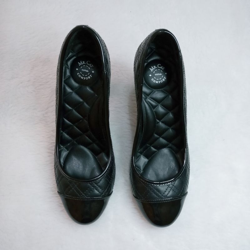 Sapato Boneca Matelassê Salto Alto Grosso Quadrado Bico Redondo Ponta  Verniz Preto Trabalho Noite Sapato Feminino Mr Cat Usado 94524053 enjoei