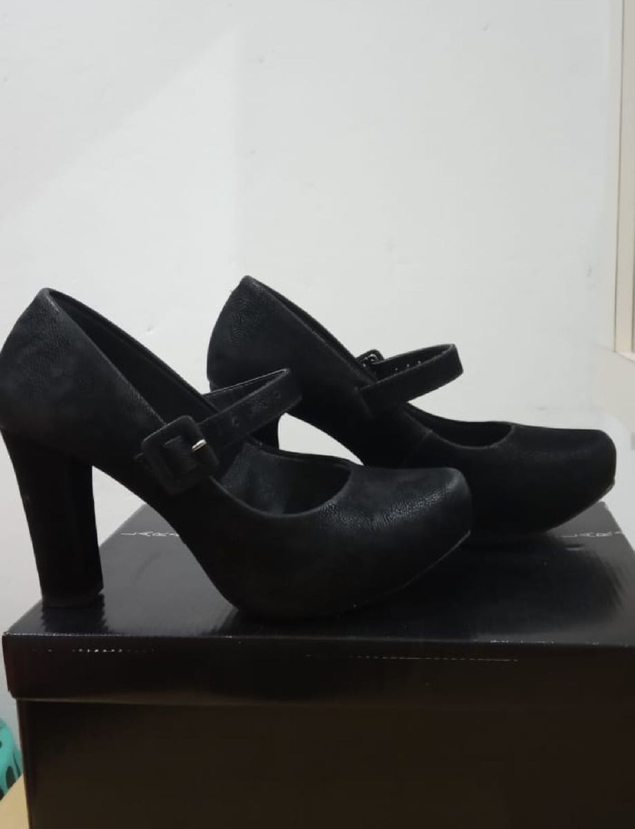 passarela sapato boneca