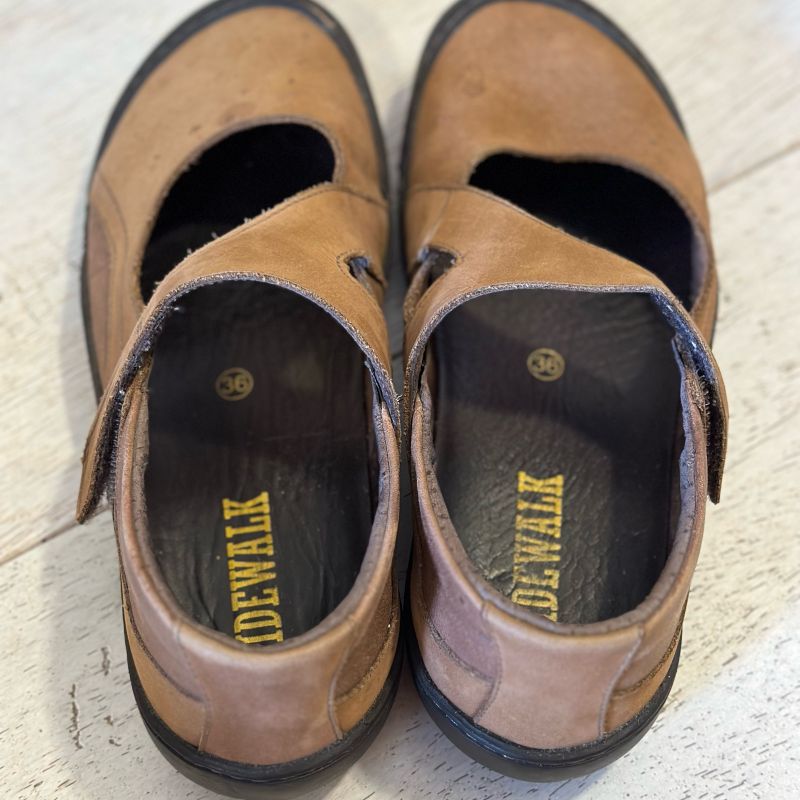 Sapato Boneca Sidewalk Couro Marrom 36/37 Sapato Feminino Sidewalk Usado  100029841 enjoei