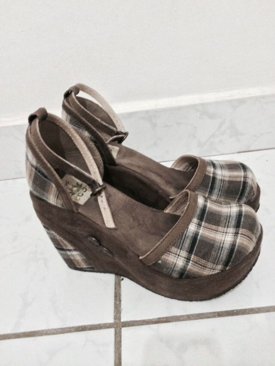 sapato goofy feminino