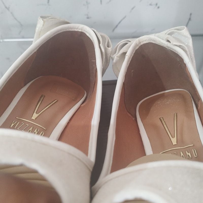 Sapato branco vizzano store noiva