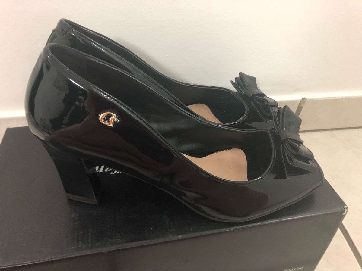 sapato preto carmen steffens