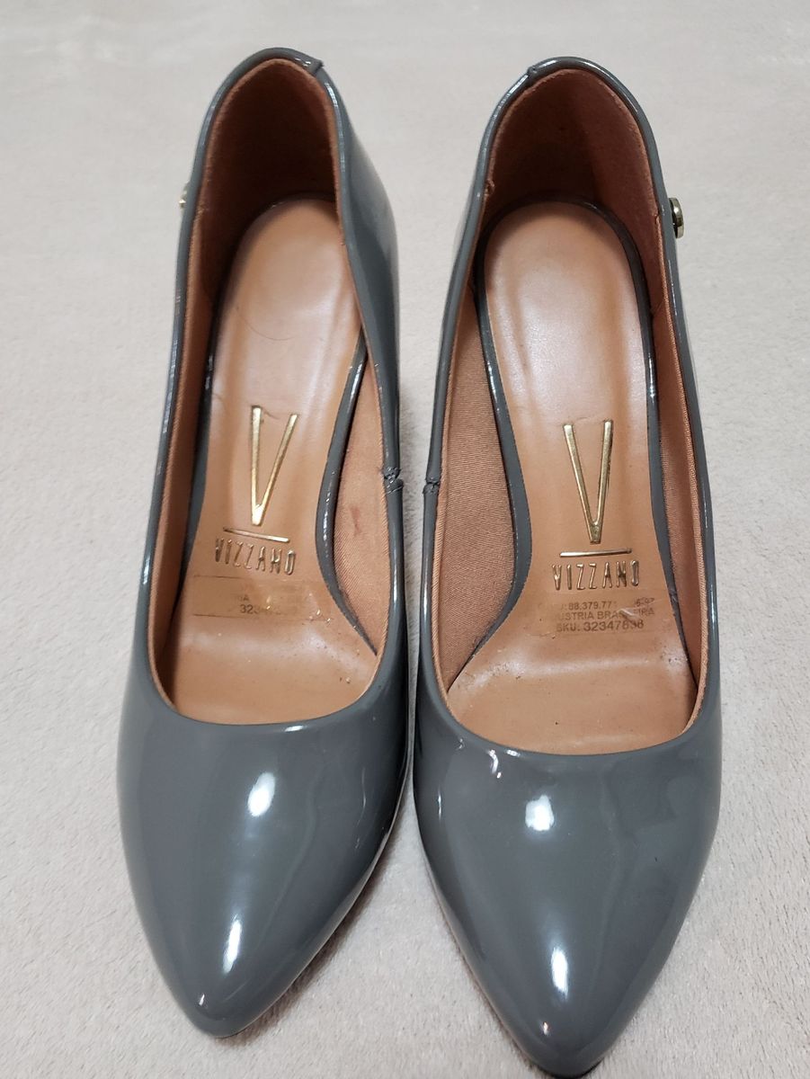 Sapato Cinza Vizzano 2025