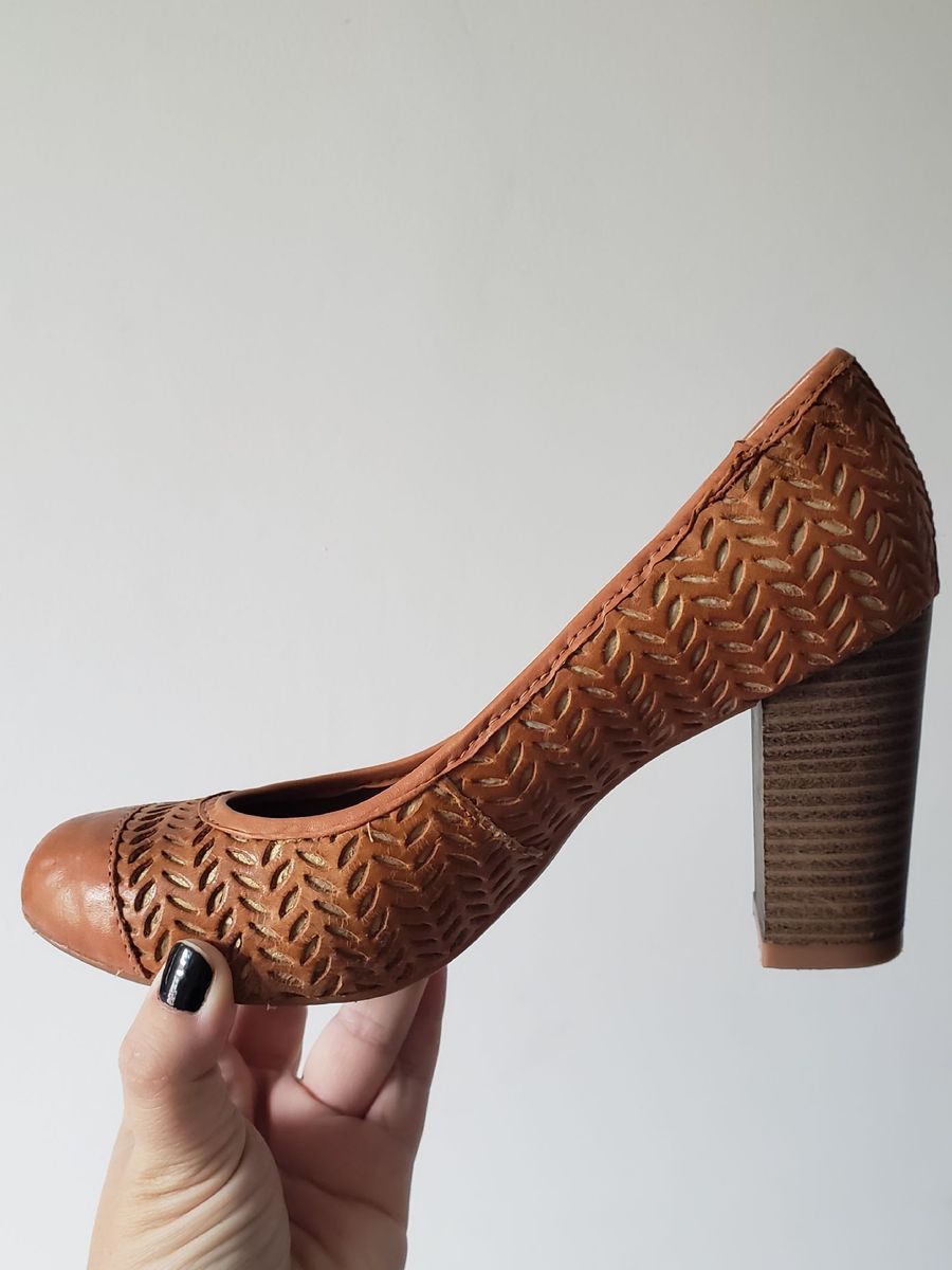 calça social pantacourt