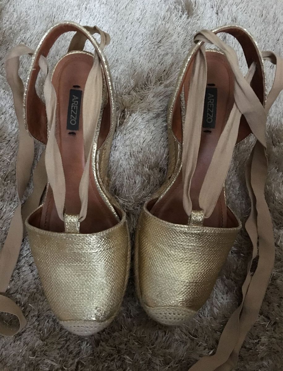 sapato arezzo de amarrar