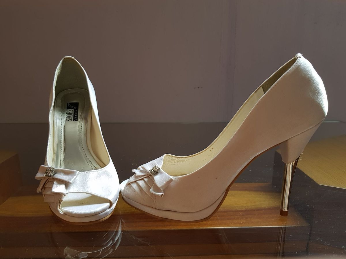 mega shoes calçados