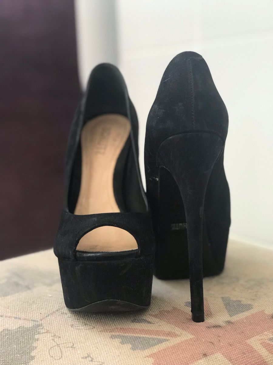 sapato preto schutz