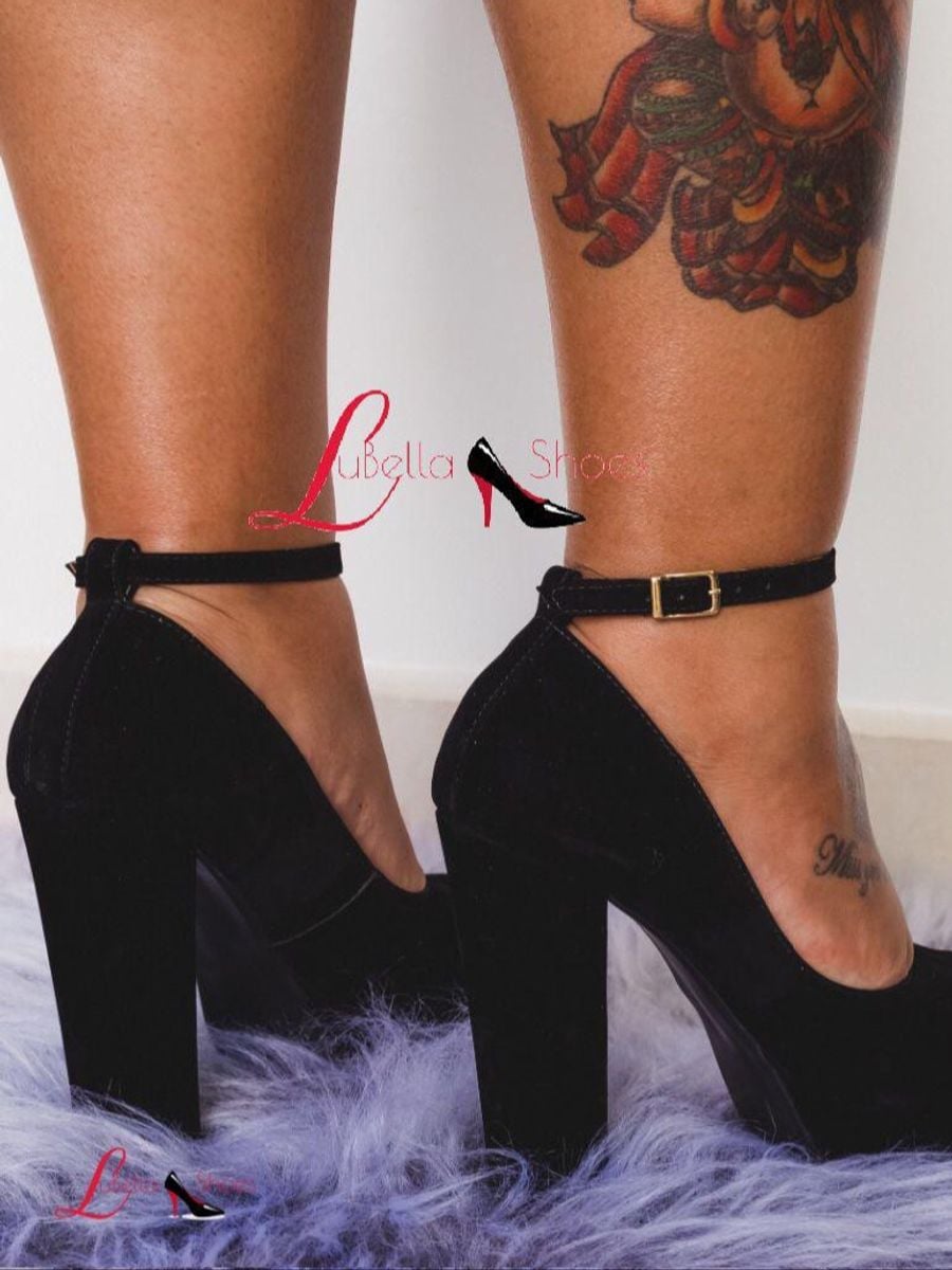 sapato estilo boneca com salto quadrado