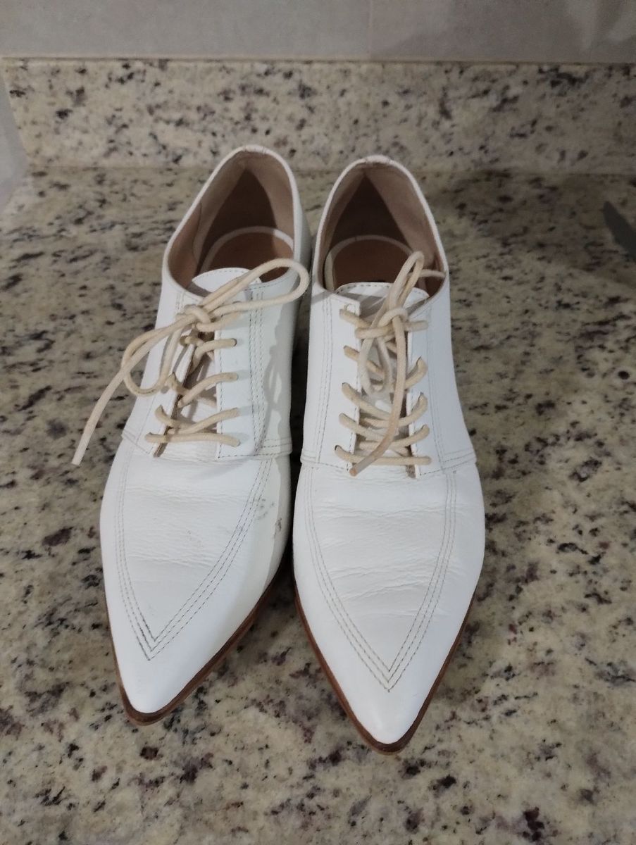 Sapato branco jorge store bischoff