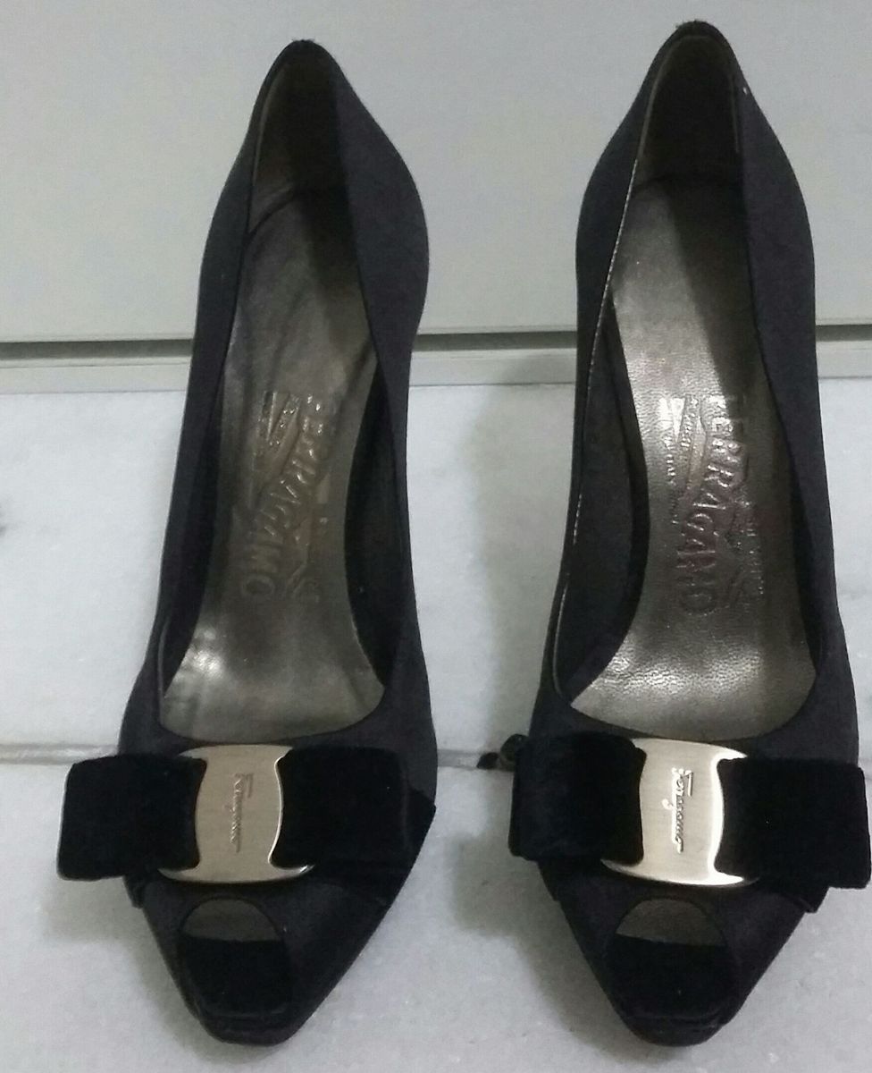 sapato ferragamo feminino