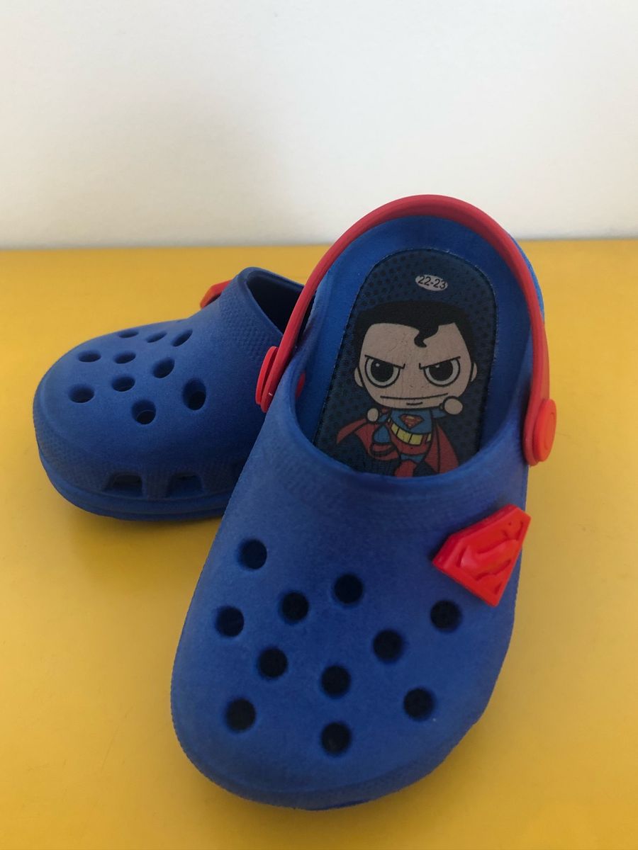sapato tipo crocs infantil