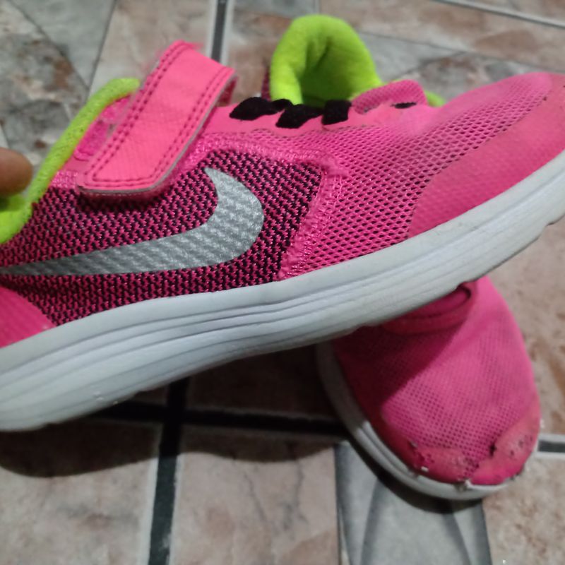 Sapatos best sale infantil nike