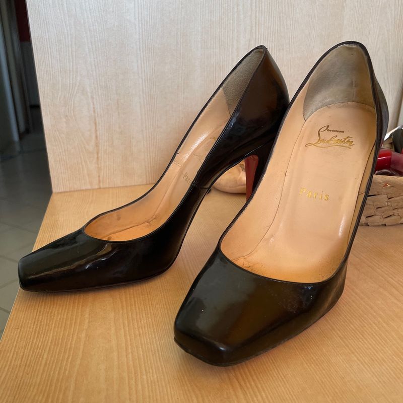 Scarpin louboutin original hotsell