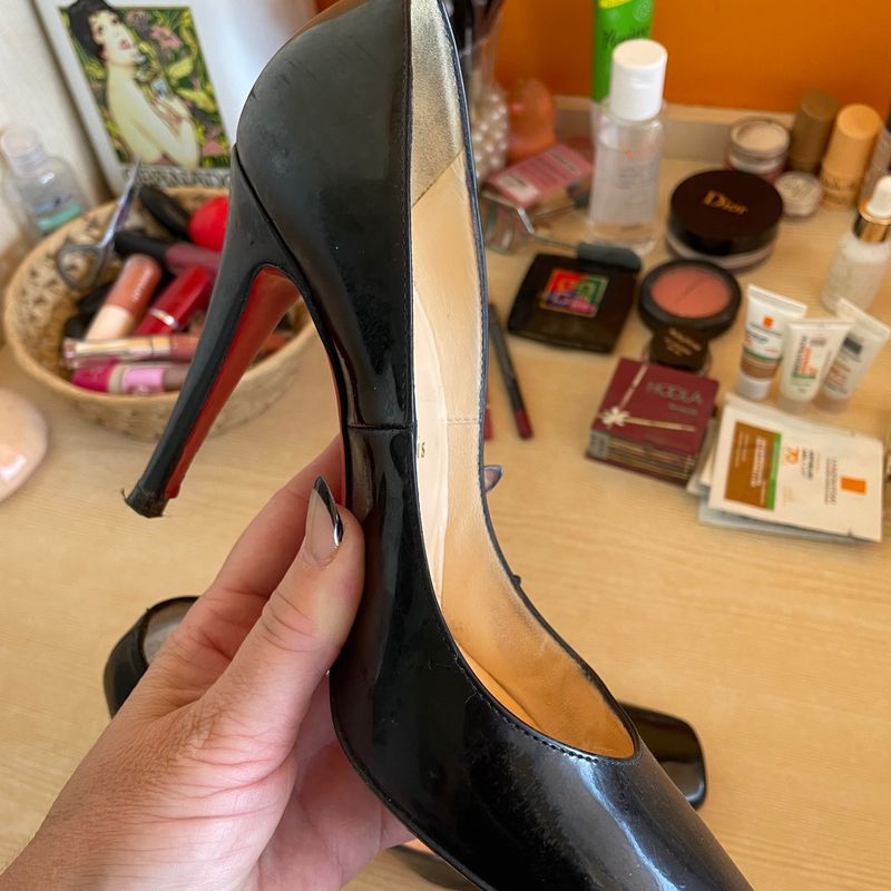 Scarpin on sale louboutin original