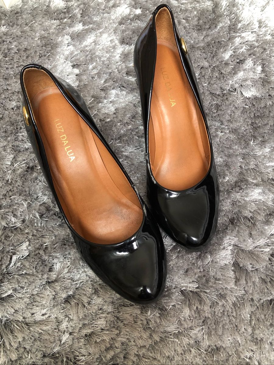 marca de sapato luz da lua