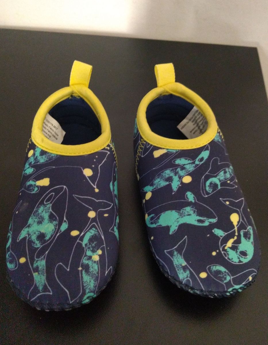 sapato infantil para piscina