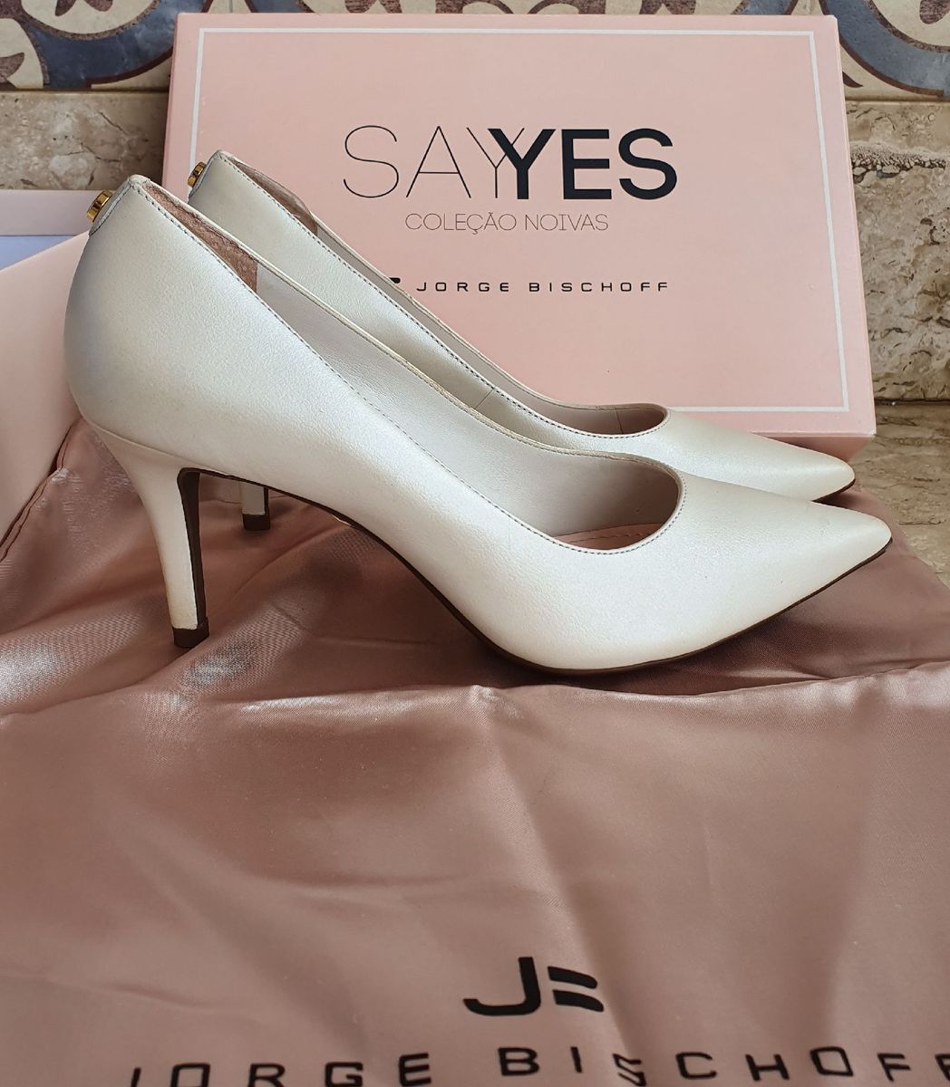 sapatos femininos jorge bischoff