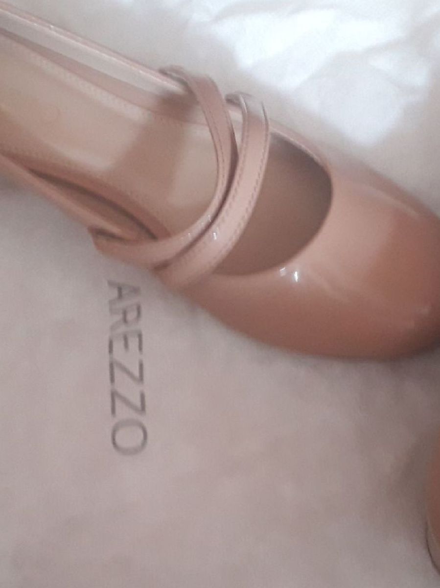 sapato nude arezzo