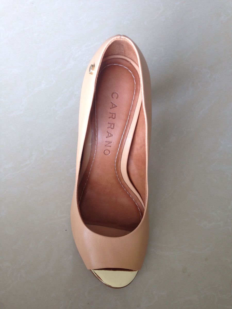 sapato carrano