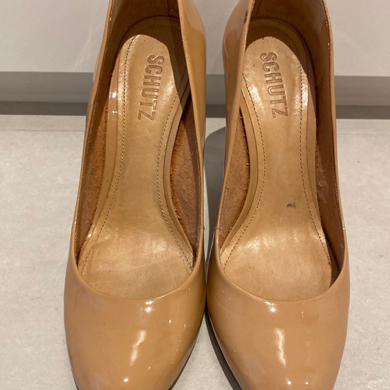 Sapato best sale nude schutz