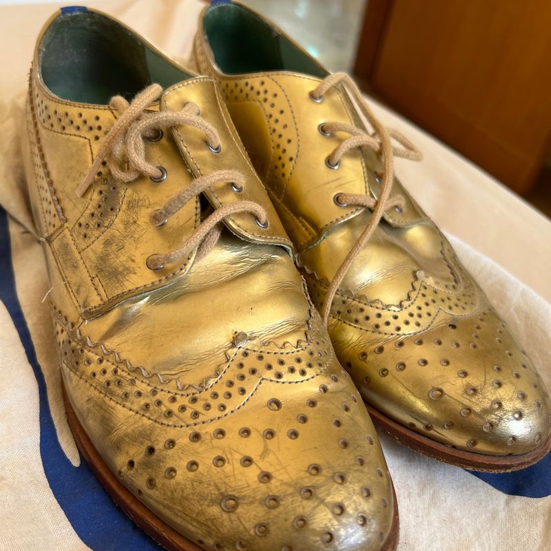 Sapato Oxford Blue Bird Dourado em Couro | Blue Bird Usado