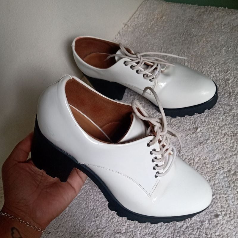 Sapato Oxford Tratorado Vizzano Branco Vizzano Usado 100080118
