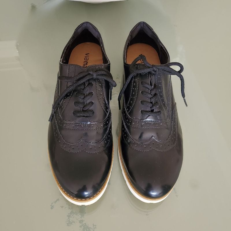 Sapato feminino oxford em verniz sales via marte