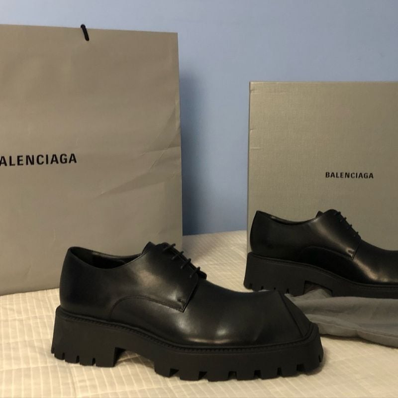 Balenciaga sapato shops